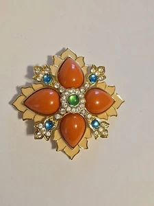 Large JOAN RIVERS Maltese Cross Coral Cabochon Gold Tone Pin - Picture 1 of 7