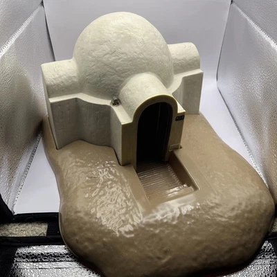 Star Wars Disturbance at Lars Homestead Toys 'R Us Exclusive Legacy Collection Foto 1 de 4