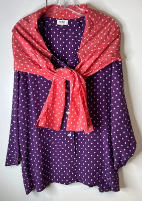 Blusa de seda a lunares morados Hugo Boss para mujer 12 con bufanda de lunares coral adjunto Foto 1 de 4