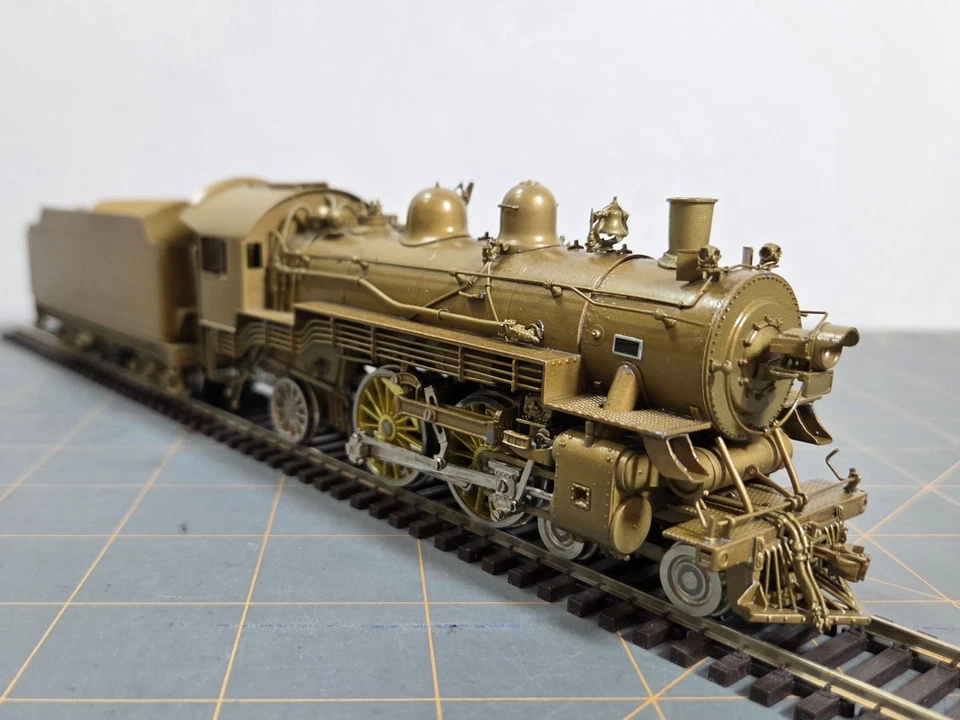 Chesapeake & Ohio 4-4-2 A-16 Class - HO Scale Brass Locomotive - Overland Models - Image 1 of 4