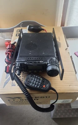 Yaesu FT-857 HF VHF UHF AM FM CW USB LSB SSB Transceiver with extras - Image 1 of 4
