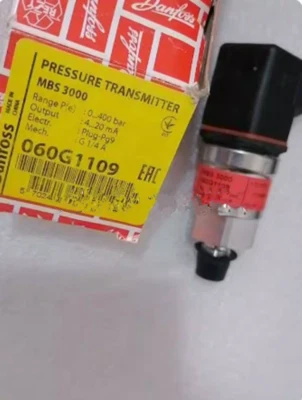 Danfoss MBS3000 pressure transmitter 060G1109 - Image 1 of 2