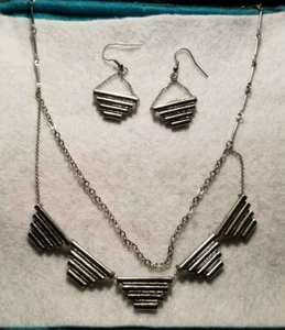 Faux Silver Geometric Bib Style Necklace with Double Chain & Matching Earrings  - Picture 1 of 6