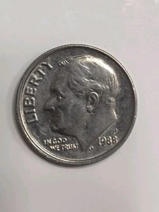 1988 P Roosevelt Dime Off Center Mint Error Coin Rare - Picture 1 of 3