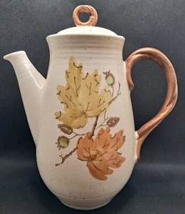 Metlox Poppytrail Woodland Gold Coffee Pot Coffeepot with Lid Mid-century MCM - Picture 1 of 12