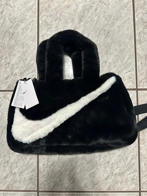 Bolso de Mano Nike Sportswear de Piel Sintética para Mujer Negro DQ5804-010 Nuevo Con Etiquetas Foto 1 de 4