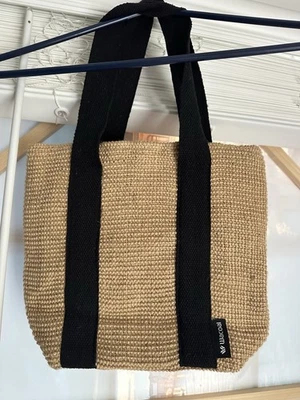 Wacoal Bolso Cartera Playa 12”x10” Yute y materiales de algodón reciclado Foto 1 de 4