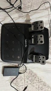 Pedali Logitech G29 più alimentatore - Foto 1 di 1