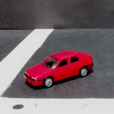 KYOSHO Alfa Romeo Miniature Car Collection 1/100 CAR518 Free Registered Mail - Image 1 of 4