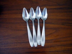 Lot of 4 Vintage Knobler Grapefruit Stainless Japan Made Spoons - Picture 1 of 3
