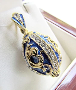STUNNING RUSSIAN PENDANT SOLID STERLING SILVER 925 AND 24K GOLD ENAMEL w/ GARNET - Picture 1 of 1