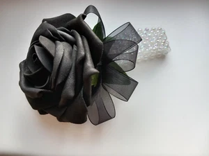 Prom /Wedding large black Rose /Wrist Corsage/ crystal style bracelet - Picture 1 of 3