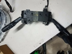 2002-2007 Jeep Liberty Turn Signal Wiper Switch - Picture 1 of 2