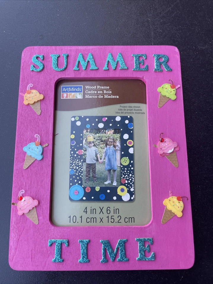 Elegante marco de fotos rosa de verano hecho a mano — ¡Regalo perfecto y decoración del hogar! Foto 1 de 1