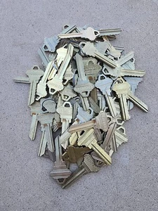 Schlage Schlüssel Rohling EF 6 Pin Menge 76 KOSTENLOSER VERSAND - Bild 1 von 3