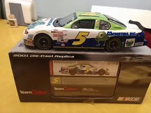 Terry Labonte #5 Kellogg's Monster's Inc. Team Caliber 1/24 2001 - Picture 1 of 2