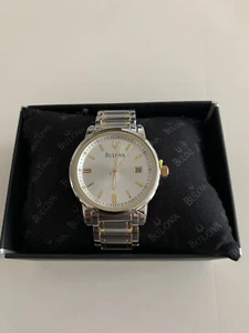 NEU Bulova Herren Vintage Edelstahl zweifarbig silber Zifferblatt Uhr C937521 - Bild 1 von 5