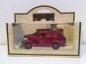 Lledo Days Gone 30009 - 1939 Chevrolet Panel Van - NESTLES - Picture 1 of 3