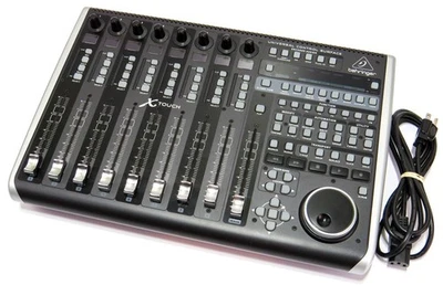 Behringer X-Touch универсальная поверхность управления, MIDI, USB, движущиеся микшеры, протестированы - Изображение 1 из 4