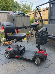 CARECO ZOOM - 4MPH PORTABLE MOBILITY SCOOTER BUGGY (New Batteries) - Picture 1 of 8