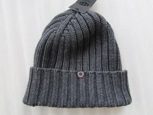 UGG Hat Knit Ribbed Beanie Grey Heather Unisex New $55 - Picture 1 of 7