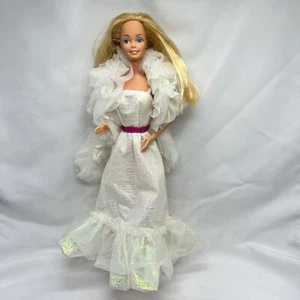 Mattel Barbie Crystal Barbie bambola 1983 vestito originale Boa senza scarpe collo largo - Foto 1 di 12