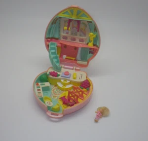 Fitness Studio / Stylin' Workout - Polly Pocket - BlueBird 1995 - Picture 1 of 3