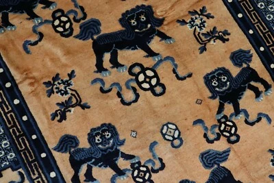 Antique Chinese Peking Foo Dog Rug Size 5'3''X8'2'' - Image 1 of 4