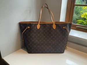 Borsa Louis Vuitton GM Neverfull in tela mono + organizer/fodera ottime condizioni - Foto 1 di 19