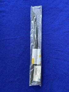 MOPAR Genuine NOS Wiper Blade 68002029AA Jeep Compass - Picture 1 of 4