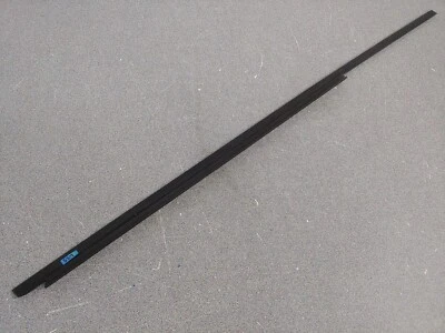 USED ORIGINAL PORSCHE 911 930 COUPE DRIVERS DOOR BLACK UPPER HORIZONTAL TRIM L25 - Image 1 of 4