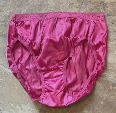 Bragas cortas HANES 10/3XL malva oscura sedosa suave semi transparente de nailon corte alto nuevas sin etiquetas Foto 1 de 4