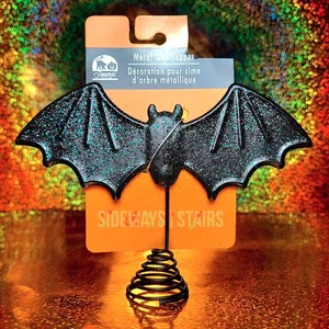 PIPISTRELLO GLITTER ALBERO DI HALLOWEEN TOPPER piccolo nero metallo verde blu vampiro spettrale - Foto 1 di 7