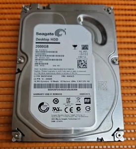 Seagate ST2000DM001 3.5" SATA III 7200 RPM Desktop HDD Drive - Picture 1 of 2