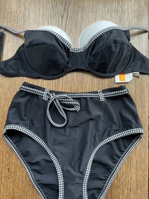 Bikini von Huit NEU 80B m. Bügel u. leichter Polster, Höschen 40 Farbe Schwarz - Bild 1 von 4