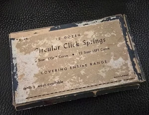 Caja de herramientas antiguas vintage de resortes circulares suizos de relojero Estate - Imagen 1 de 8