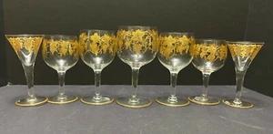 7 Assorted GLASSES Gilt Etched GRAPEVINES Wine Cocktail Liqueur Cordial VINTAGE - Picture 1 of 12
