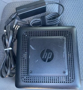 HP Thin Client T520 AMD GX-212JC 4GB RAM / dysk 16 GB Z zasilaczem bez systemu operacyjnego - Zdjęcie 1 z 5