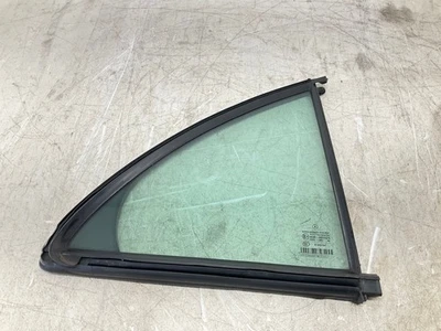 03-09 Mercedes-Benz E350 W211 Ventana Ventilación Trasera Derecha Vidrio Fabricante de Equipo Original Foto 1 de 4