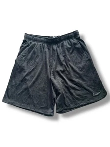 Graue Nike Shorts Herren - Größe XL - Top Zustand - Versand am selben Tag - Bild 1 von 8