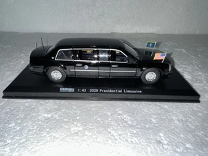Daron, 1:43 Scale, 2009 Cadillac Presidential Limousine, "The Beast", LDPL600-BK - Picture 1 of 12
