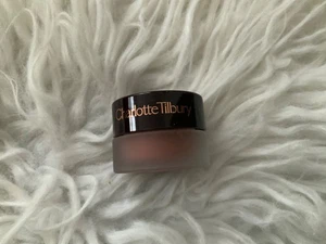 Crema de sombra de ojos Charlotte Tilbury Eyes to Mesmerise Pillow Talk 0,23 oz - Imagen 1 de 2