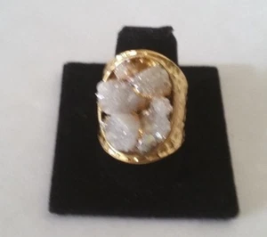 NATURAL AGATE TITANIUM DRUZY WIDE CIGAR BAND GOLD PLATED RING 055633 SIZE 7.5 - Picture 1 of 1