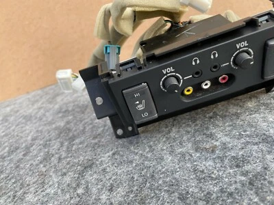 INFINITI JX35 QX60 2013-2017 OEM CENTER CONSOLE REAR SCREEN CONTROL SWITCH PANEL - Image 1 of 4