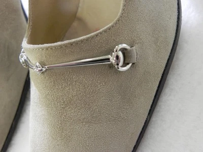 Gucci Buckle Women's Pumps Taupe Suede 3" Heel  Size 8 B - 38 - Image 1 of 4