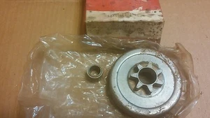 Homelite chainsaw drum sprocket with bearing NOS #64368 vintage xl 701 rare - Picture 1 of 3