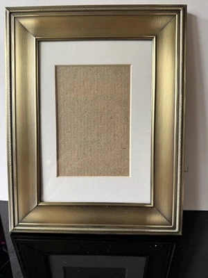 Moldura de bronze, comporta 5x7 polegadas, acabamento fosco (97) - Imagem 1 de 4