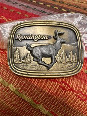Remington Arms Promo Cinturón Hebilla Cola Blanca Ciervo Sid Bell De Colección Años 70 Nuevo de Lote Antiguo Foto 1 de 4