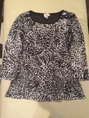 Blusa Camisa ECI New York Estampado Animal Negra Blanca Cintura Ajustada Mediana M Foto 1 de 3