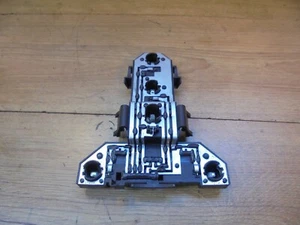 VW VOLKSWAGEN GOLF MK4 1998-2003 3/5DOOR HATCH UNIVERSAL REAR LIGHT BULB HOLDER - Picture 1 of 8